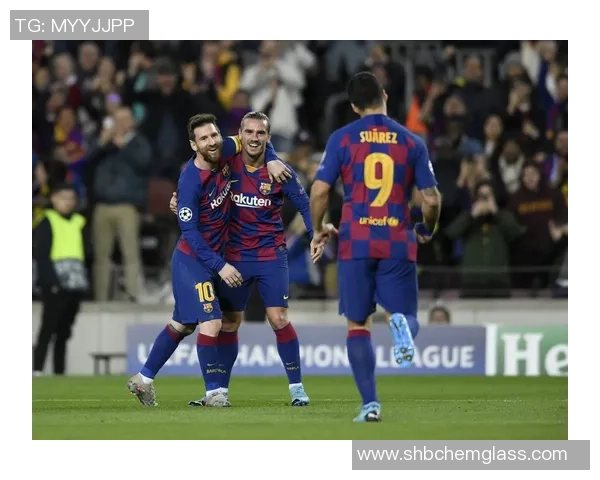 足球明星配对连线图揭示球员默契与合作关系的深度分析与探讨